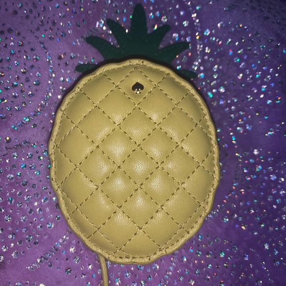 NWOT SUPER RARE KATE SPADE PINEAPPLE COIN PURSE - Picture 3 of 4